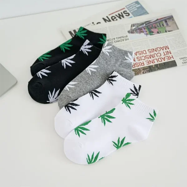 Hidden Weed Leaf Ankle Socks – 2 Pairs | Breathable & Stylish - Image 2