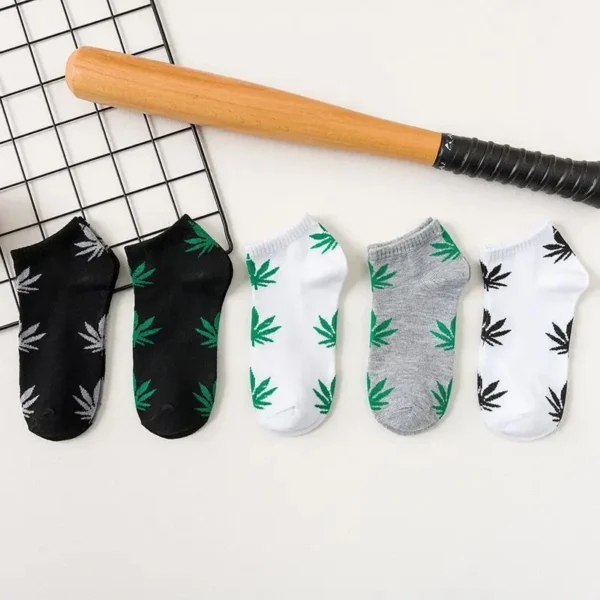 Hidden Weed Leaf Ankle Socks – 2 Pairs | Breathable & Stylish