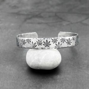 Stunner’z Vibe Hand-Stamped Pot Leaf Bracelet – A Statement of Style & Vibe